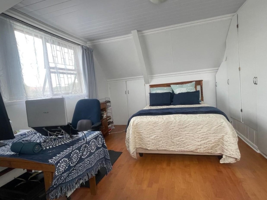 4 Bedroom Property for Sale in Hartenbos Heuwels Western Cape